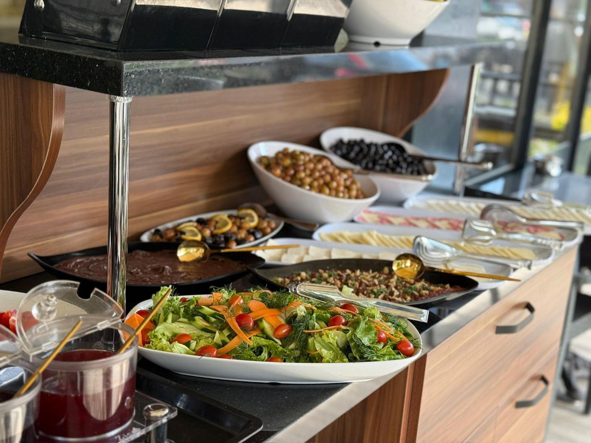 Hisar Hotel Istanbul Bagian luar foto